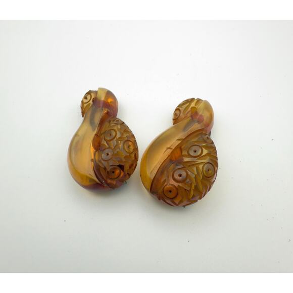 Antique Art Deco Carved Bakelite Dress Clips Pair (c. 1930s) - Picture 2 of 4
